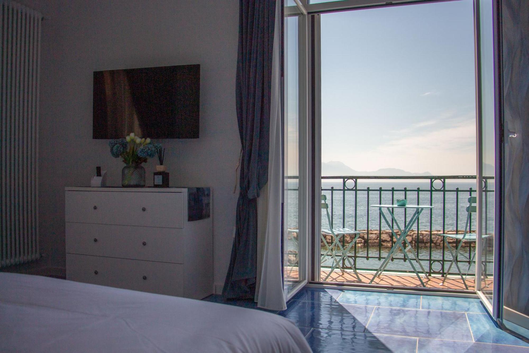 Wanderlust Aria Di Mare Apartment เนเปิลส์ ภายนอก รูปภาพ