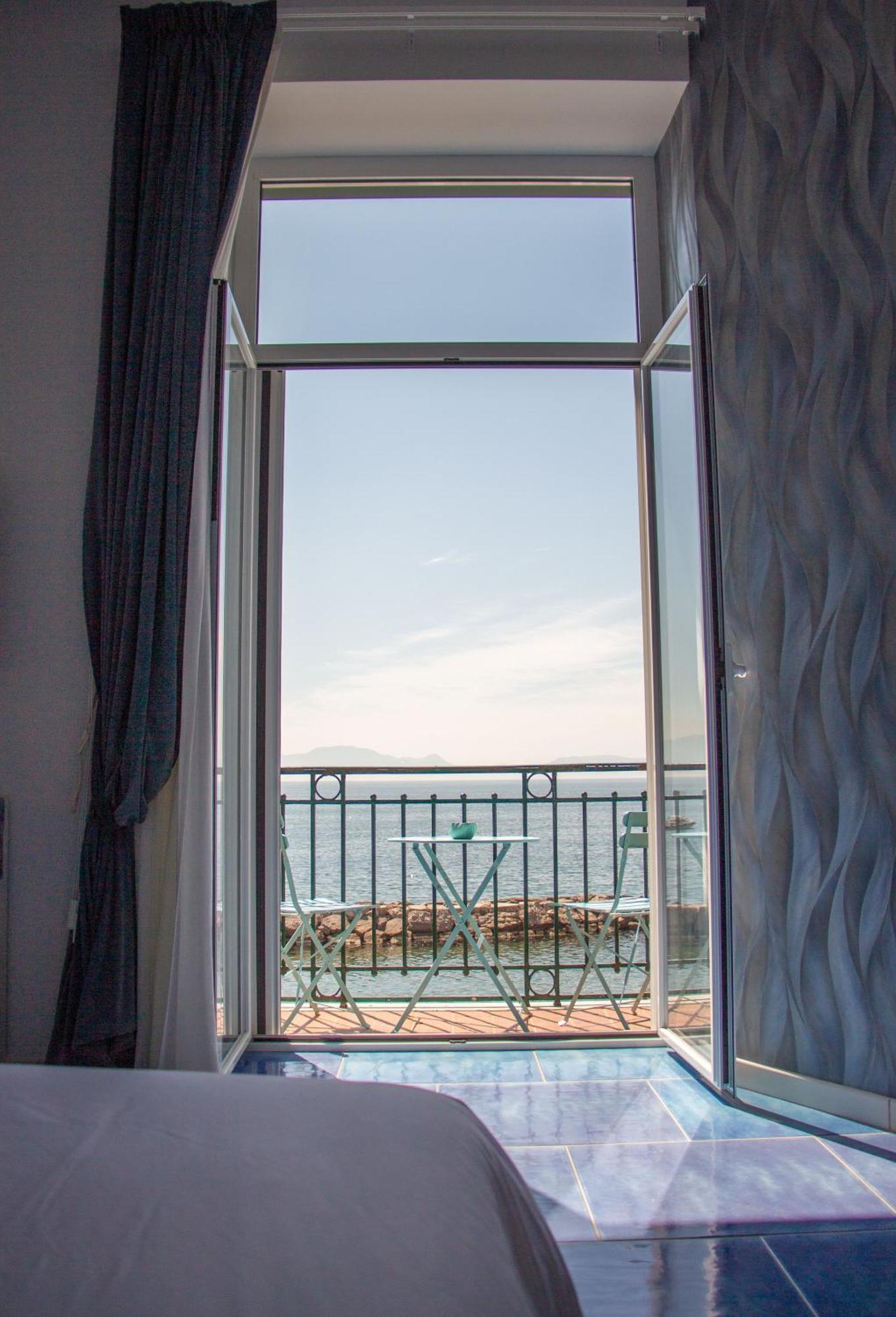 Wanderlust Aria Di Mare Apartment เนเปิลส์ ภายนอก รูปภาพ